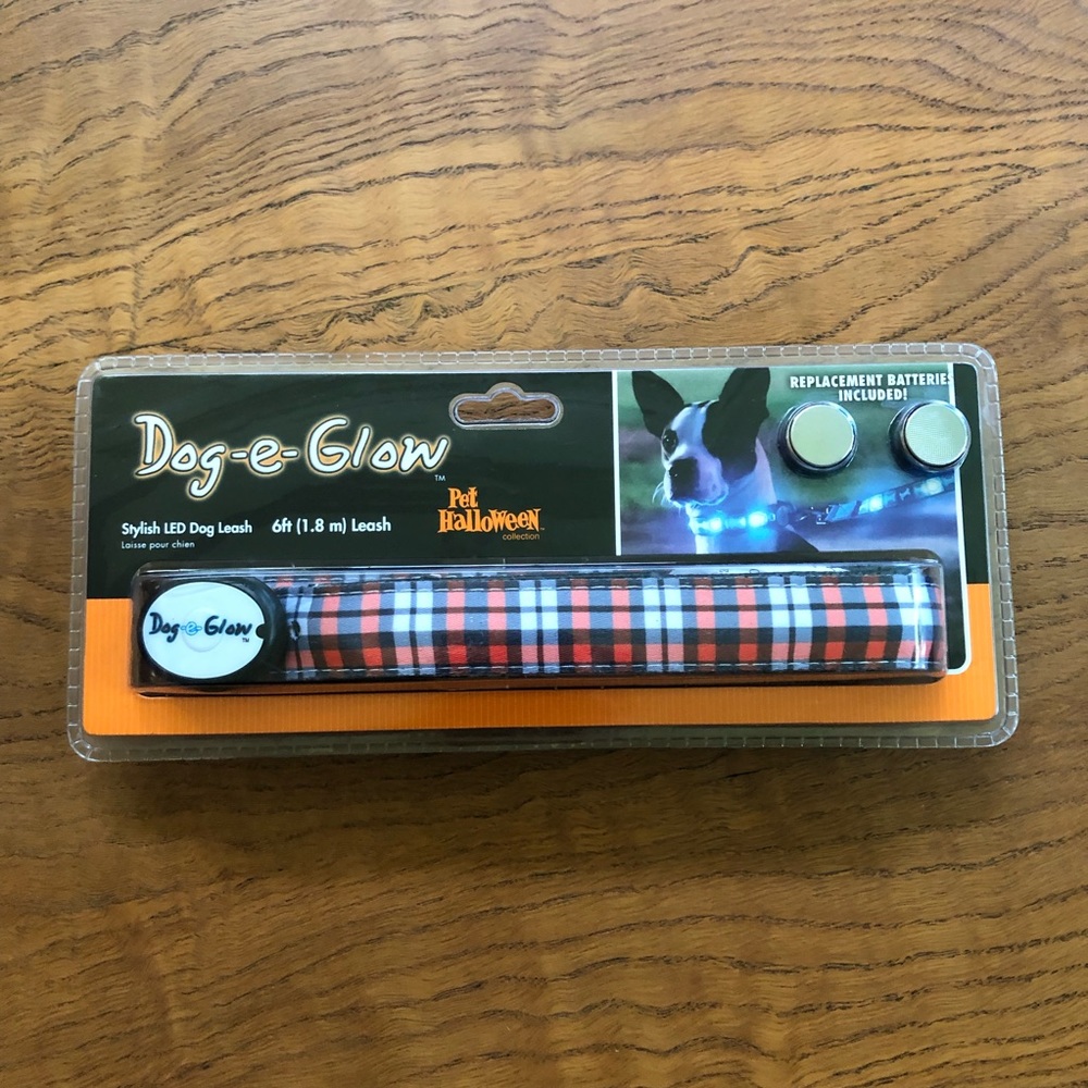 Dog-e-glow led Halloween Collar - Picture 1 of 5